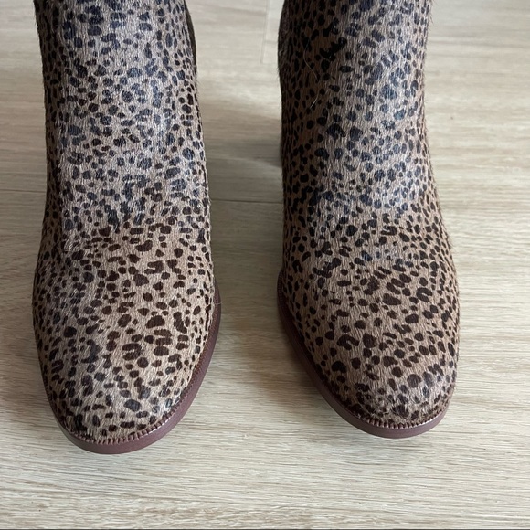 Madewell | NEW The Laura Leopard Print Heeled Chelsea Boot in Spotted Calf Hair - Picture 4 of 9